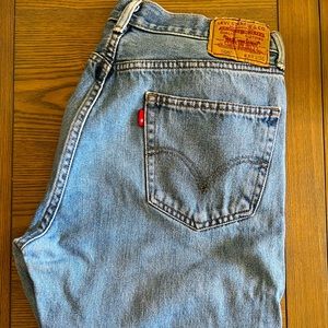 Men’s Levi’s 505 jeans